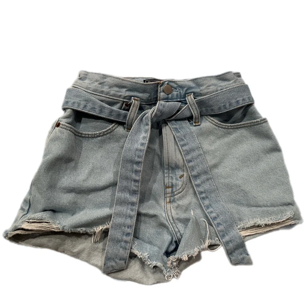 Abercrombie & Fitch Jean‎ Shorts